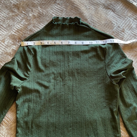 H&M long sleeve shirt - Picture 6 of 6
